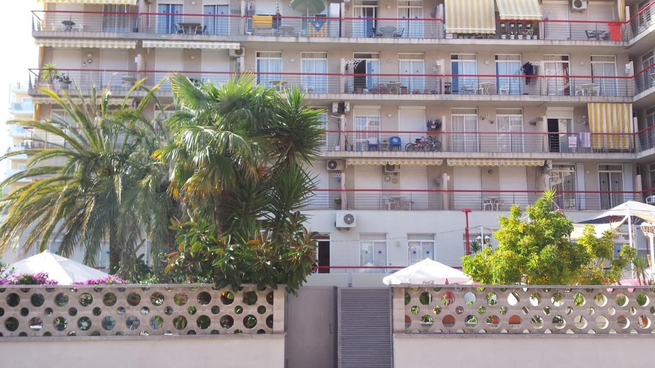 Apartaments Mar Blau Calella Exterior photo